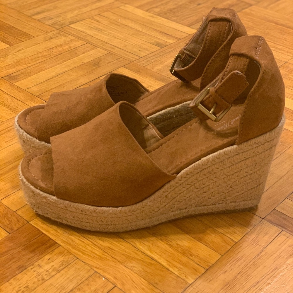 CLASSIC Espadrille Wedge Sandal